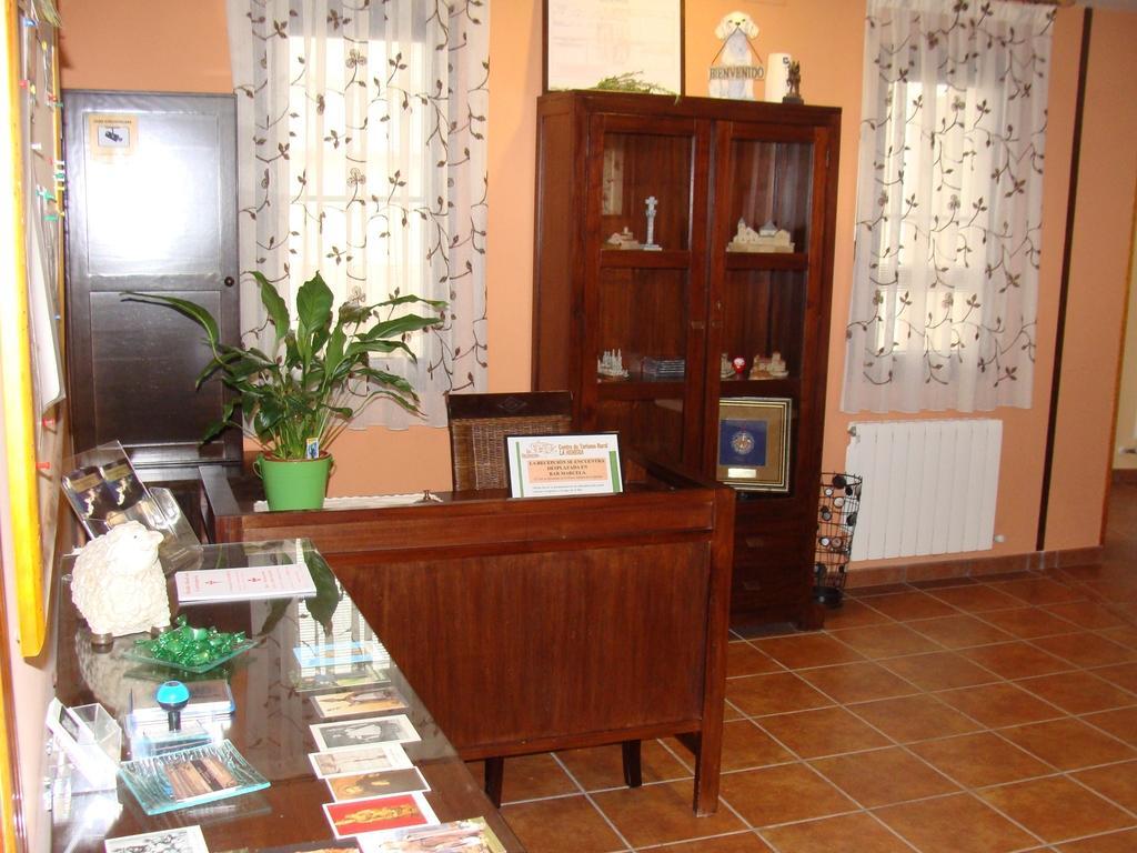 Alojamiento Rural La Henera San Juan de Ortega Exterior photo